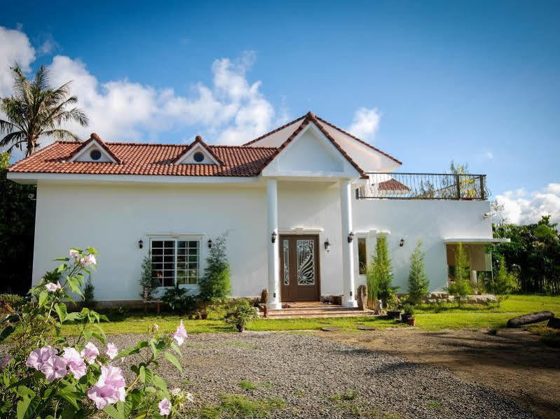Bonjour Bebe Bed & Breakfast Hengchun Exterior photo